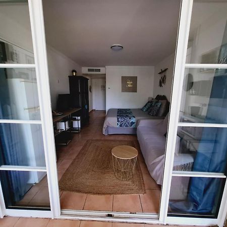 Suite 4 Pers Dans Village Vacances Sainte-Anne  Exterior foto