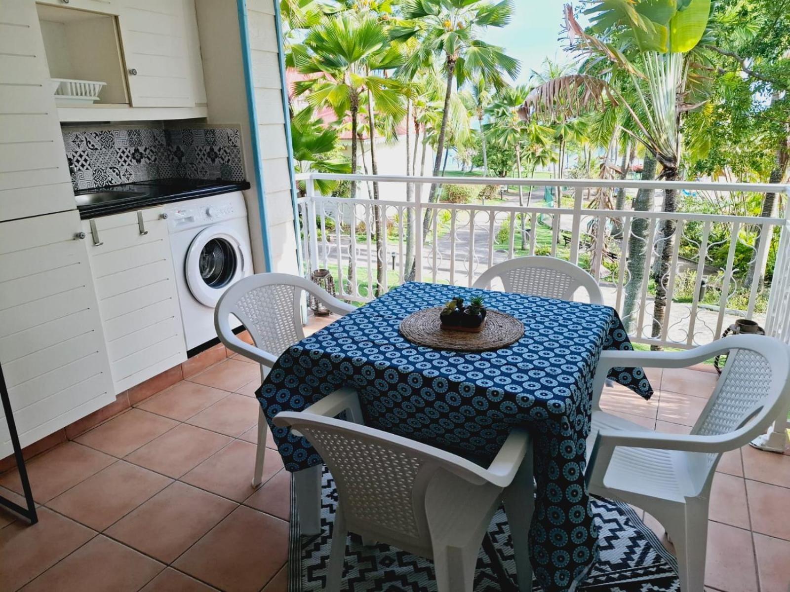 Suite 4 Pers Dans Village Vacances Sainte-Anne  Exterior foto